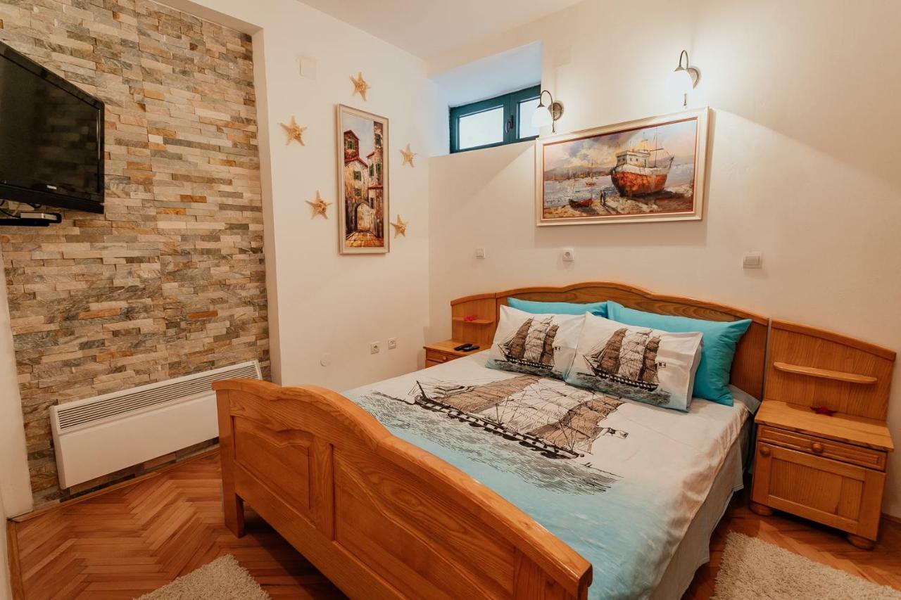 Stone House Herceg Novi Exterior photo
