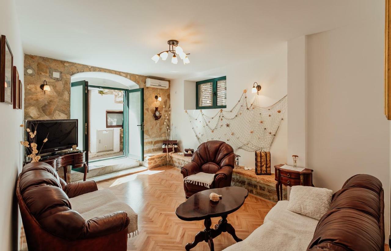 Stone House Herceg Novi Exterior photo